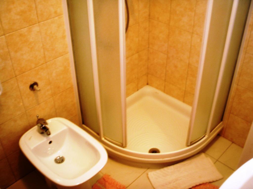 Apartment Venus 13 罗维尼 外观 照片